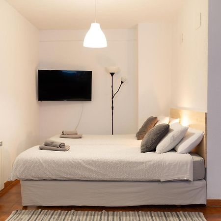 Espacio Tipo Estudio Completo, Totalmente Privado E Independiente Erandio المظهر الخارجي الصورة